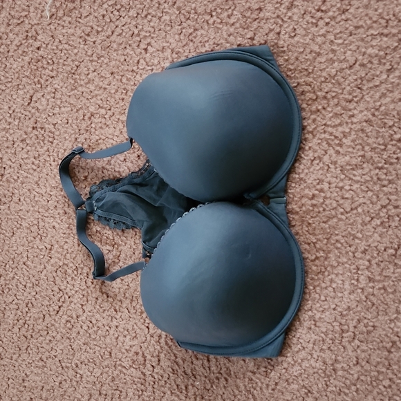 Victoria's Secret Other - VS 32DDD Lace Back Bra